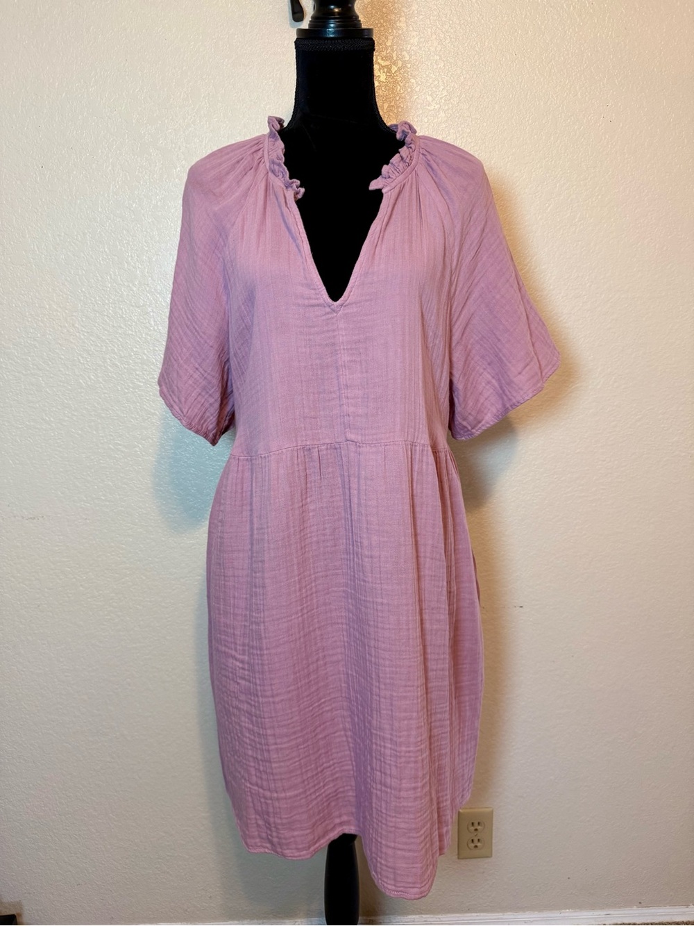 NWT Old Navy Split-Neck Crinkle Gauze Mini Swing Dress Lilac Size Large - Picture 2 of 14